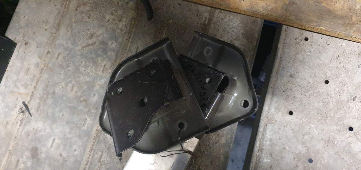 Traversa rinforzo paraurti posteriore Mitsubishi Outlander dal 2016