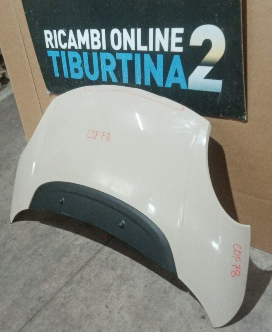Cof 78 cofano anteriore Fiat 500 L 2012 in poi con difetto