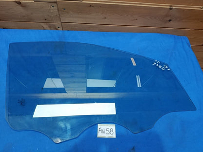 Fin 58 - Finestrino vetro scendente anteriore destro Mercedes Classe C W246
