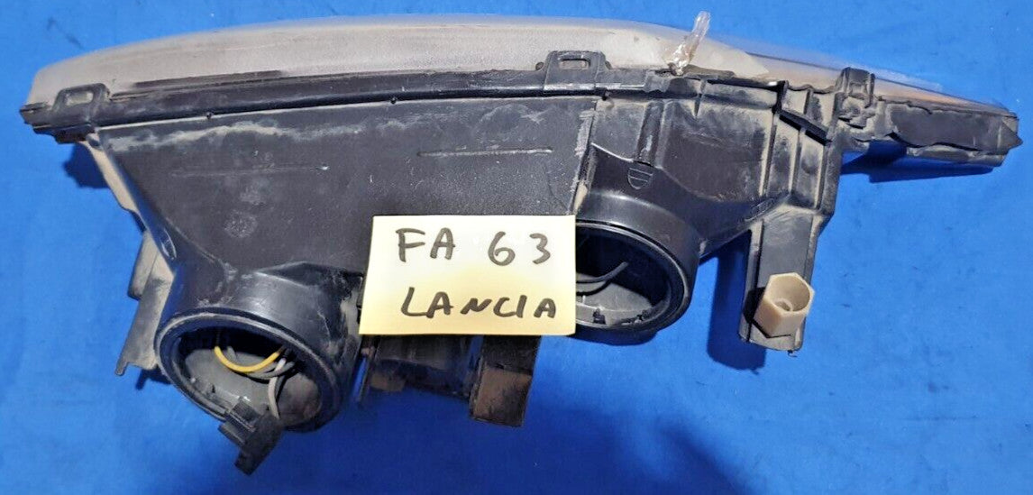 Fanale Anteriore Faro sinistro Lancia Y Ypsilon 1998 con attacchi rotti