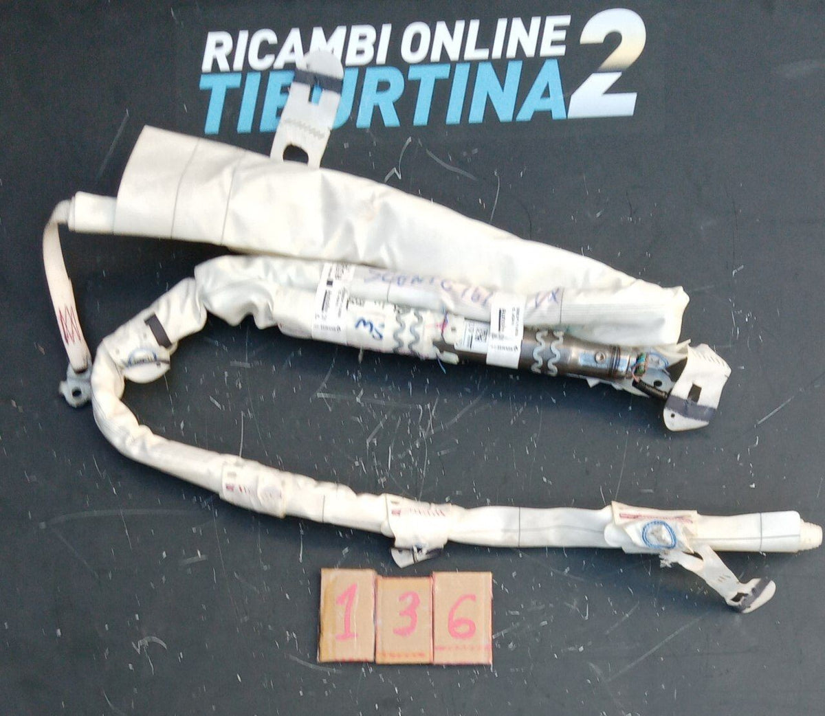 Airbag tendina laterale destra Renault scenic 2016 in poi Numero 136