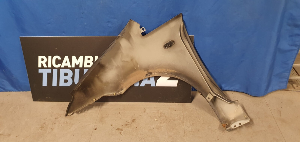 Parafango Anteriore  Ford C-Max destro dal 2006