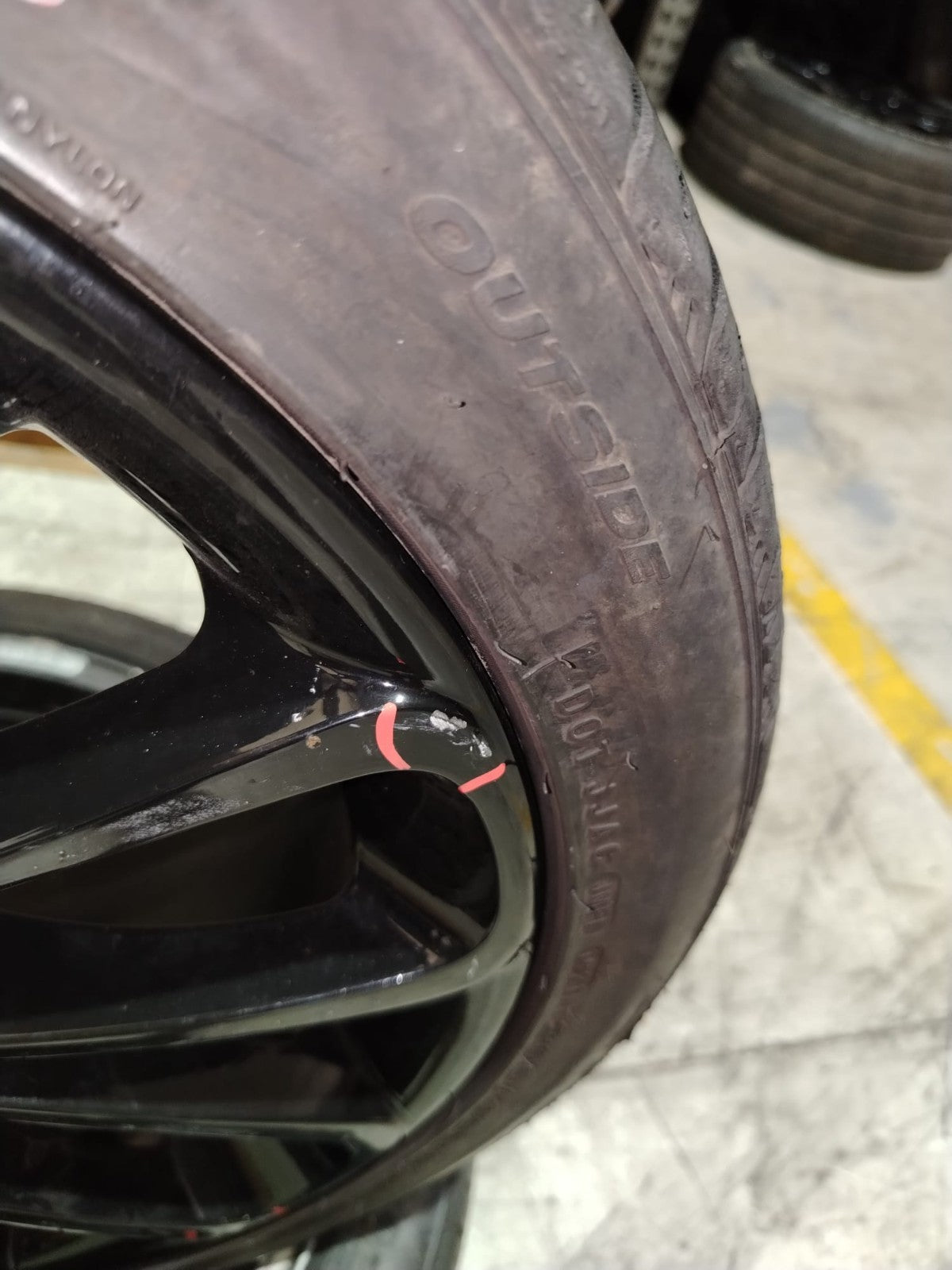 Cer 59 - Cerchi e gomme Treno completo Opel Adam Gomme Nexen 205 40 zr17 88v