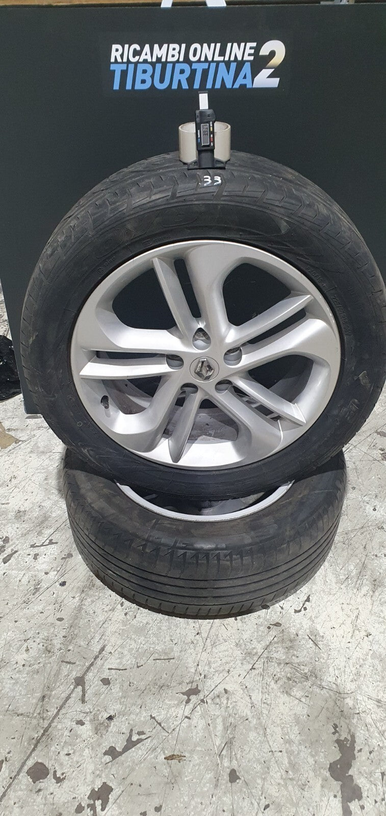 4 cerchi per Renault Koleos 18 pollici 5x114,3 centraggio 66,1 gomme vecchie