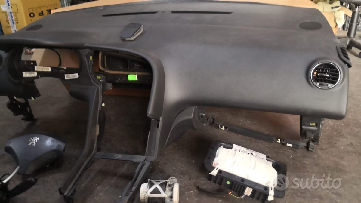 Cruscotto con moduli Peugeot 3008 2009 2016