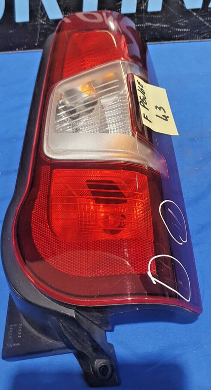 Fanale Posteriore destro Peugeot Partner k9 2018