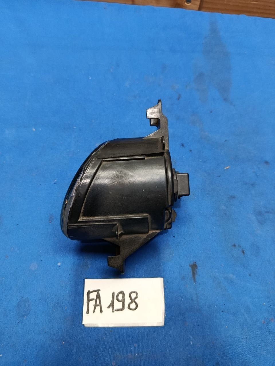 FA 198 - Fanale anteriore Fendinebbia destro Nissan Qashqai J10 2007 2013