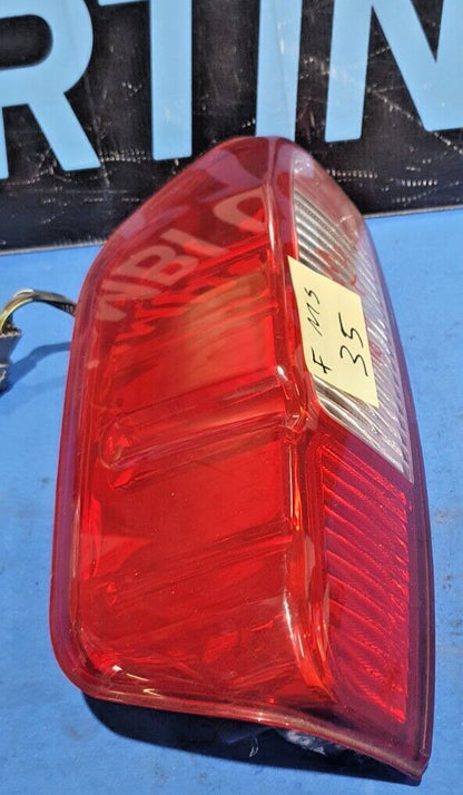 Fanale Posteriore destro Nissan Navarra 2010 in poi 11-b625b 26550EB70A