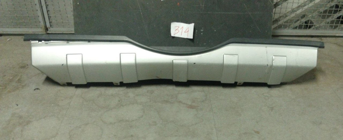 Par314 paraurti posteriore centrale Mitsubishi Pajero 2007 in poi 6410A315