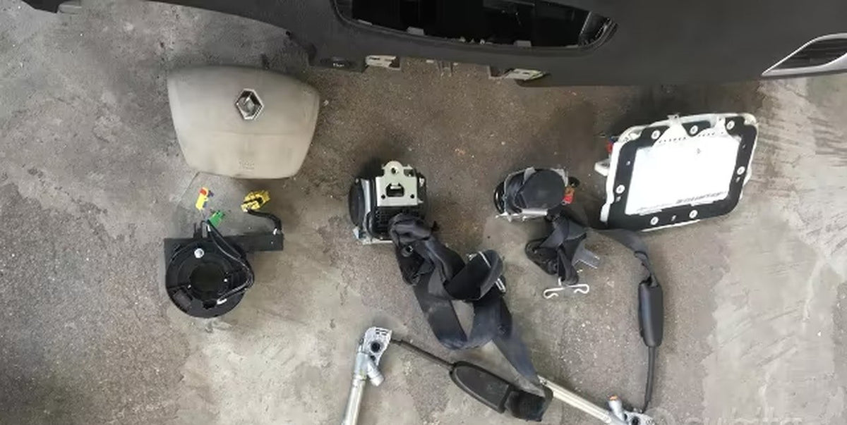 Cruscotto con moduli Renault scenic x-mode 2009 2016
