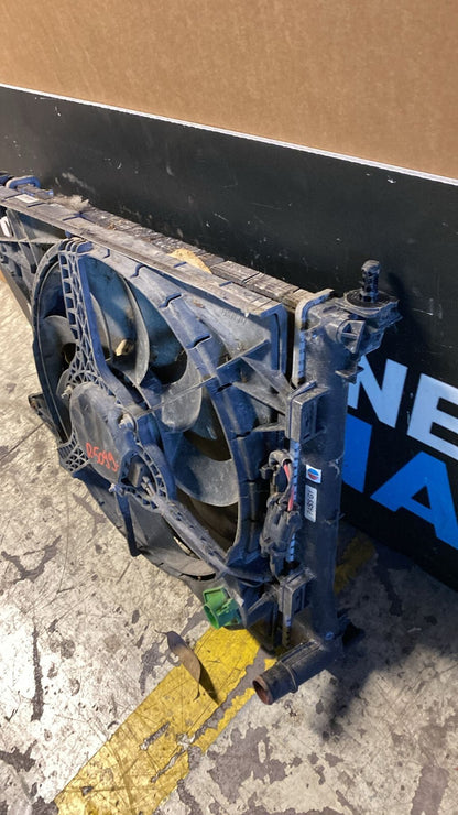 Radiatore Acqua e ventola Fiat Panda 1.3D Anno 2012  con difetto