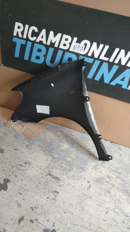 parafango anteriore destro Smart 453 forfour  dal 2014 in poi con primer n17