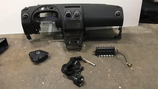 Cruscotto con moduli nissan qashqai dal 2012