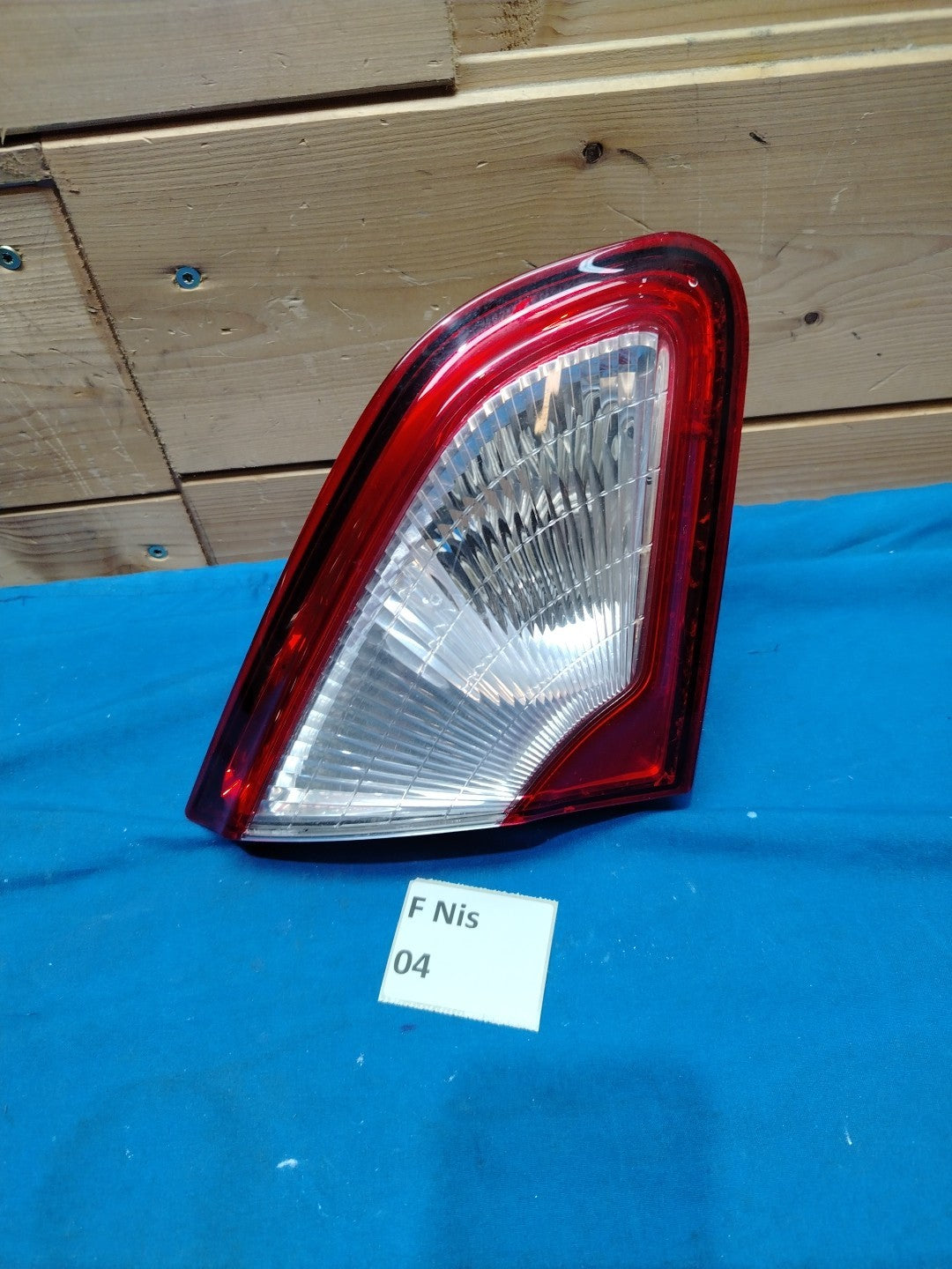 F Nis 04 Fanale posteriore interno Sinistro Nissan Qashqai Restyling dal 2010