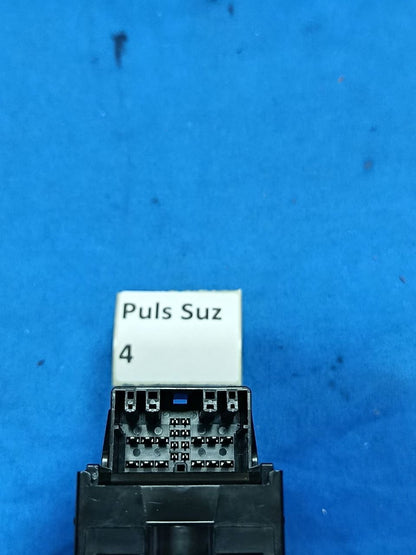 Puls Suz 4 - Pulsantiera Anteriore Sinistra Suzuki Swift 2011 2017 con due vetri
