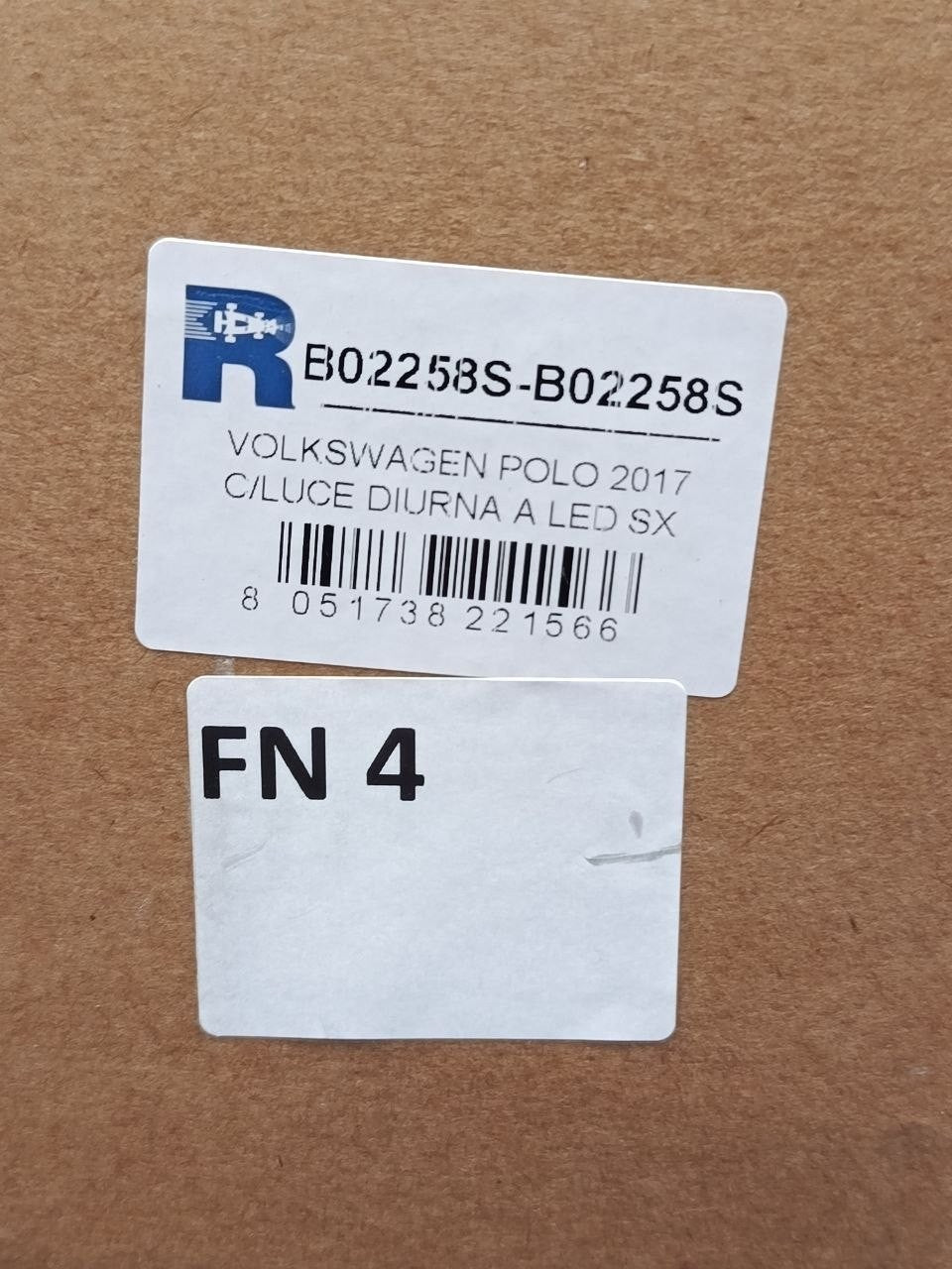 Fn 04 - Faro Anteriore nuovo luce diurna a Led sinistro Volkswagen Polo dal 2017