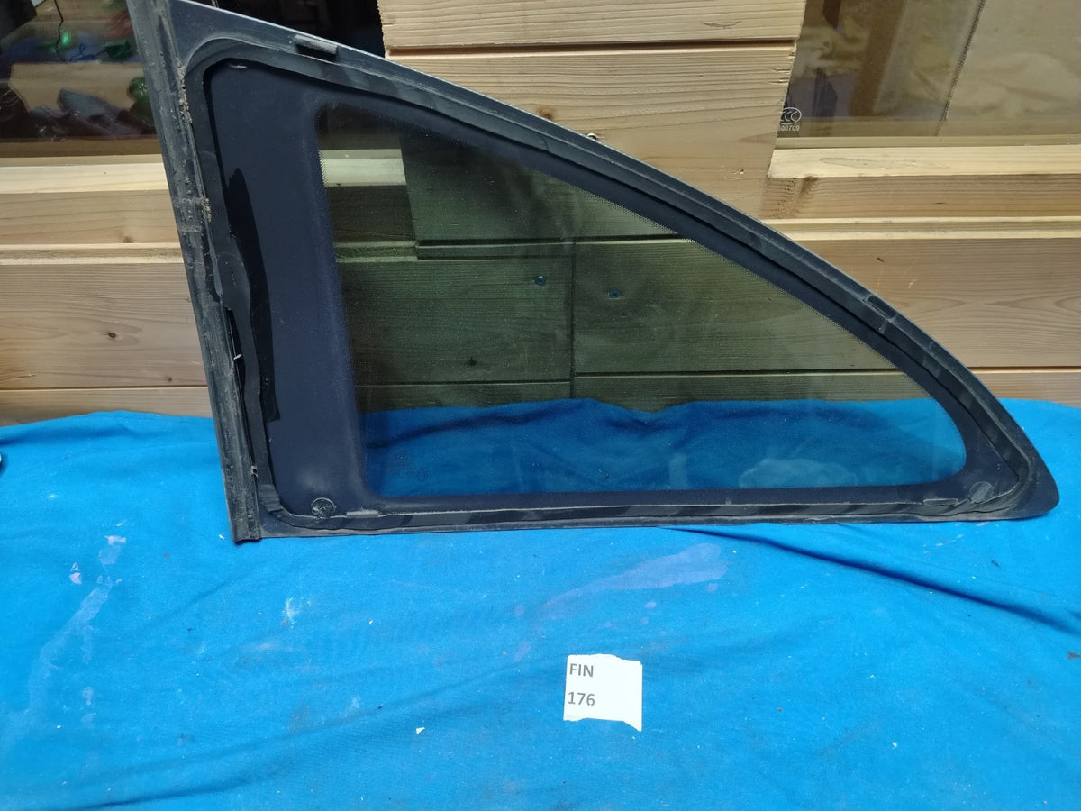 Fin 176 - Vetro fisso posteriore Ford Ka destro
