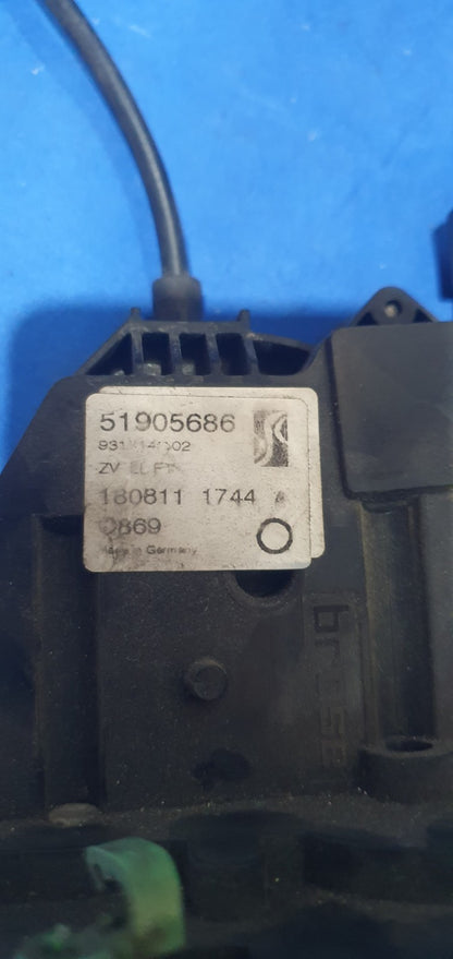 Ser 22 - Serratura elettrica  Fiat Punto anteriore sinistra