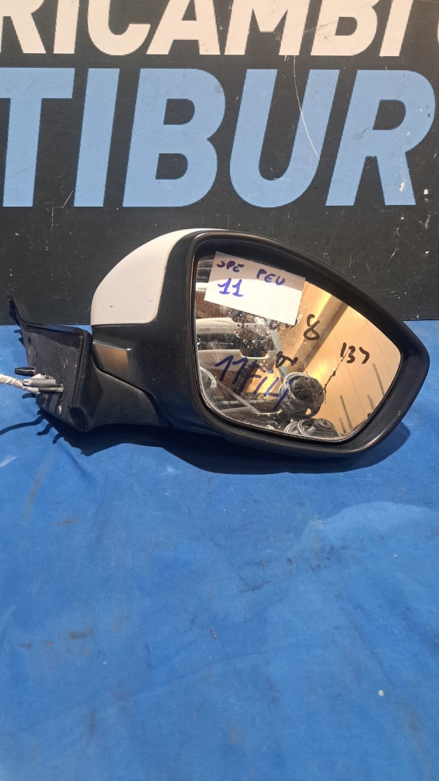 Spe Peu 11 Specchietto esterno destro peugeot 208 11 fili