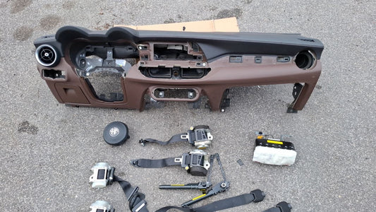 Kit airbag Alfa Romeo Stelvio 2016 senza contatto spiralato plancia bicolore