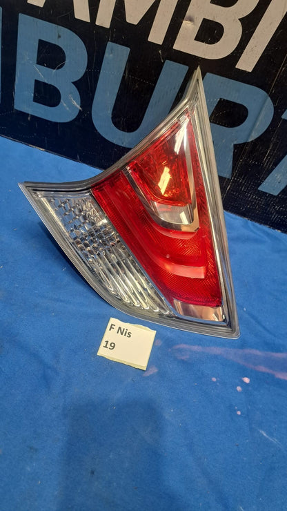F Nis 19 Fanale stop posteriore interno sinistro Nissan X-trail dal 2014 in poi