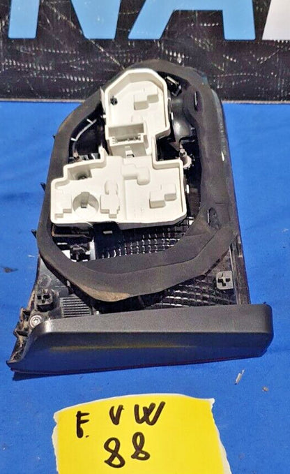 Fanale posteriore interno sinistro Volkswagen golf sportsvan
