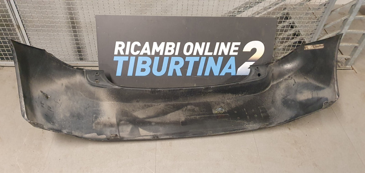paraurti posteriore Toyota Auris berlina dal 2007 al 2012