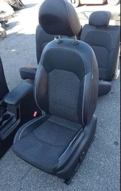 Tappezzeria Kia Ceed 2018 in poi