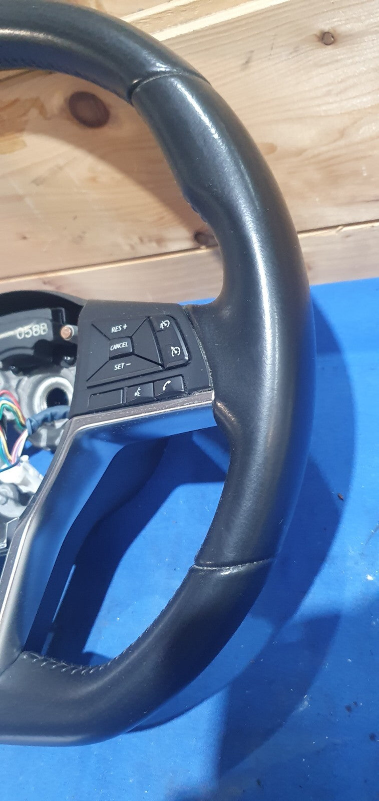 Vol 353 - Volante Nissan Qashqai 2017