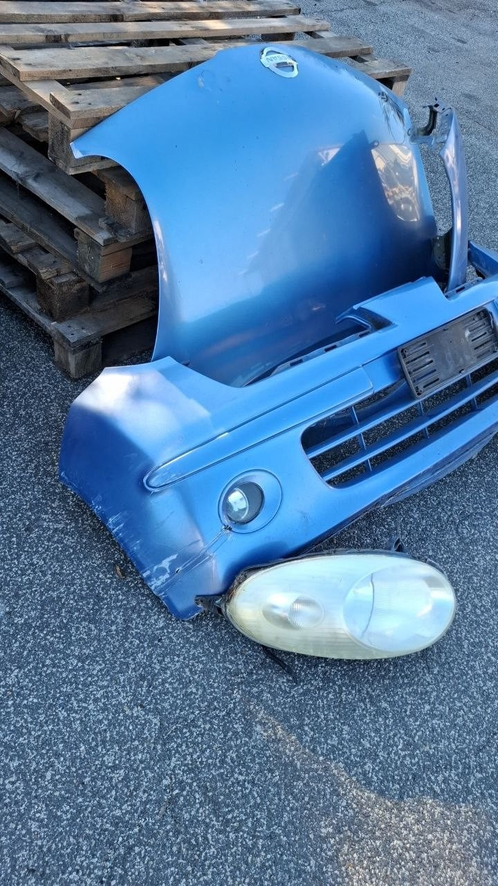 Muso completo musata Nissan micra 1.2b paraurti con difetti leggi descrizione