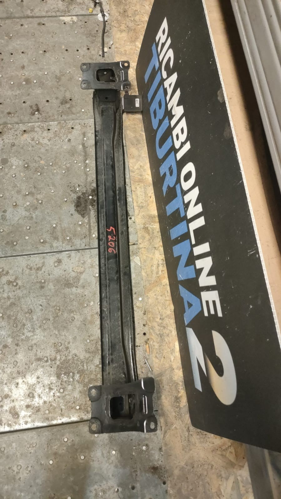 Rinforzo paraurti Traversa posteriore Volkswagen golf 8 5206
