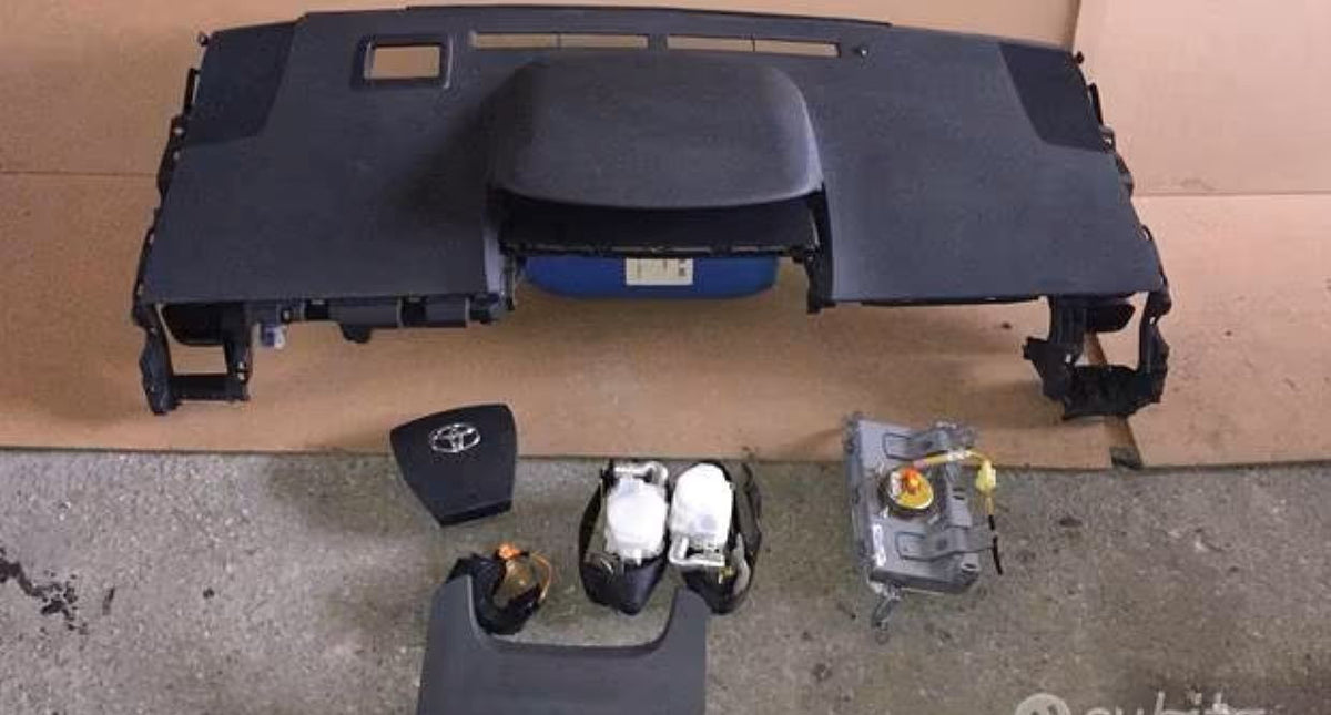 KIT AIRBAG TOYOTA PRIUS PLUS  2011