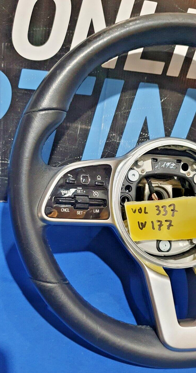 Volante Mercedes classe a w177 Con palette