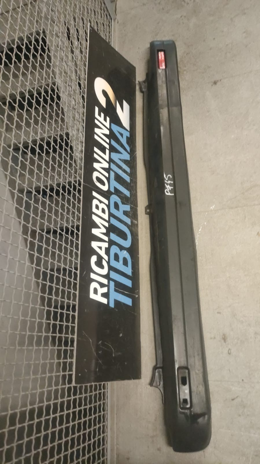 paraurti posteriore centrale Opel Vivaro Renault trafic 2014 PF 45