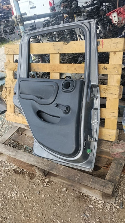 Porta posteriore sinistro fiat panda 4x4 dal 2012