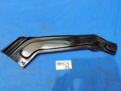 Masc N 81 - Sede faro nuovo Volkswagen Passat B8 2014 2019 sinistro