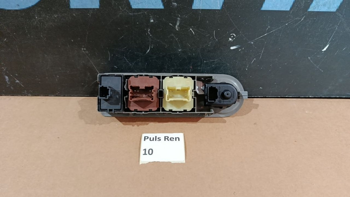 Puls Ren 10 - Pulsantiera colore grigio Anteriore Sinistra Renault Captur 2012
