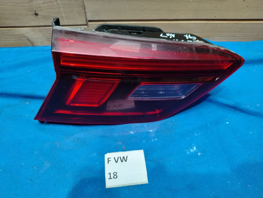 F VW 18 - Fanale posteriore stop interno sinistro Volkswagen Tiguan dal 2016