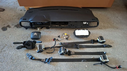 Cruscotto con moduli Land Rover Evoque con piccola bruciatura dal 2014