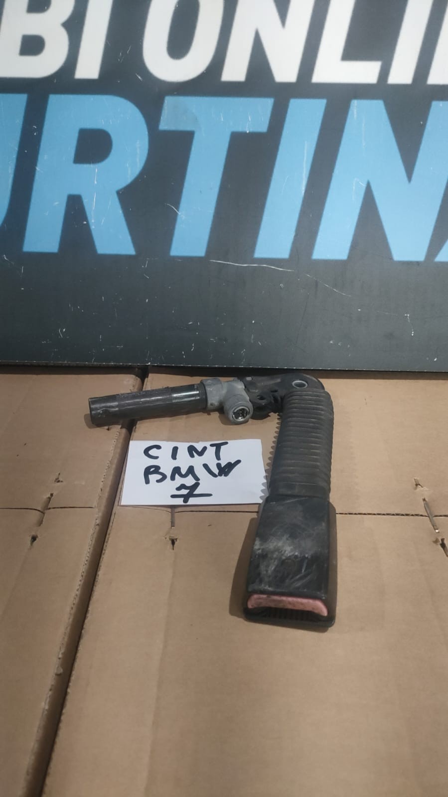 pretensionatore anteriore sinistro BMW Serie 3 dal 2000 al 2005 e46 cint 7