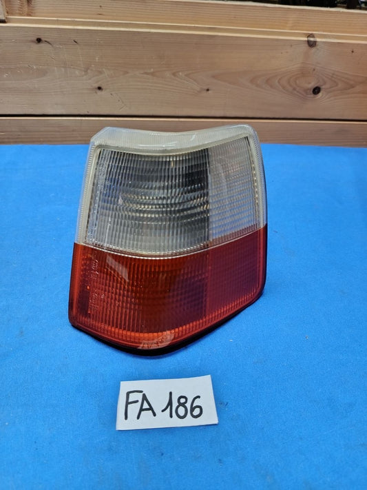 FA 186 - Fanale faro Anteriore freccia sinistra Volvo 940 anno 1990 1998