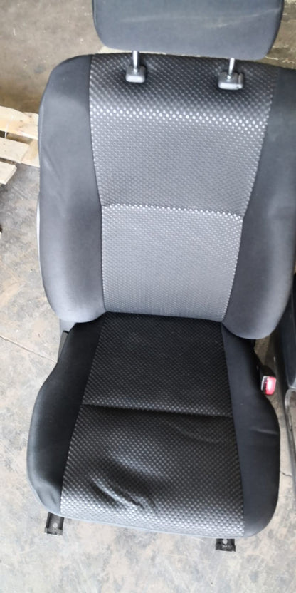 Tappezzeria in stoffa Suzuki vitara 2015 in poi senza airbag sedile