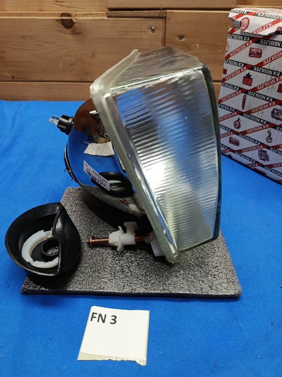 Fn 03 - Faro Anteriore nuovo Originale Neolite Fiat Uno Destro 1983 1989