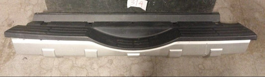 Par314 paraurti posteriore centrale Mitsubishi Pajero 2007 in poi 6410A315