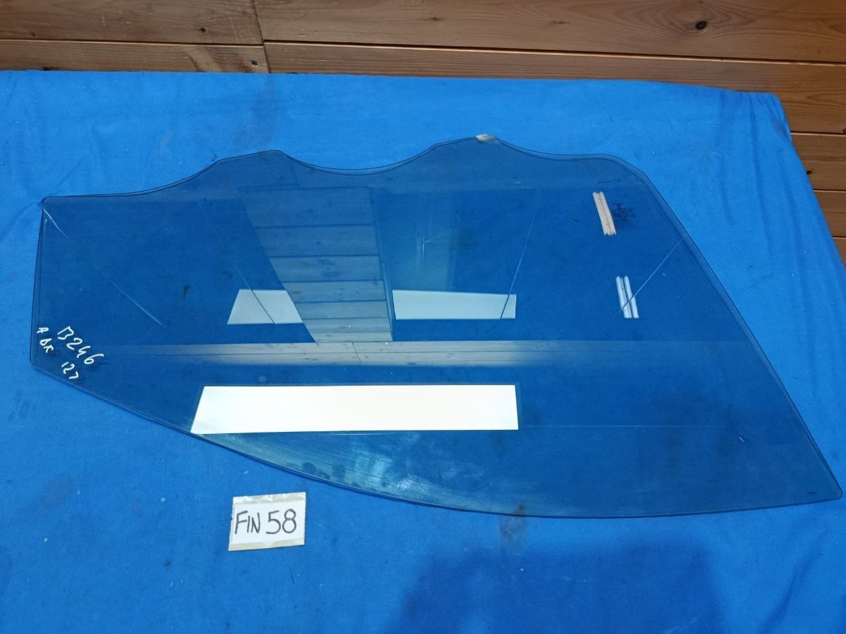Fin 58 - Finestrino vetro scendente anteriore destro Mercedes Classe C W246