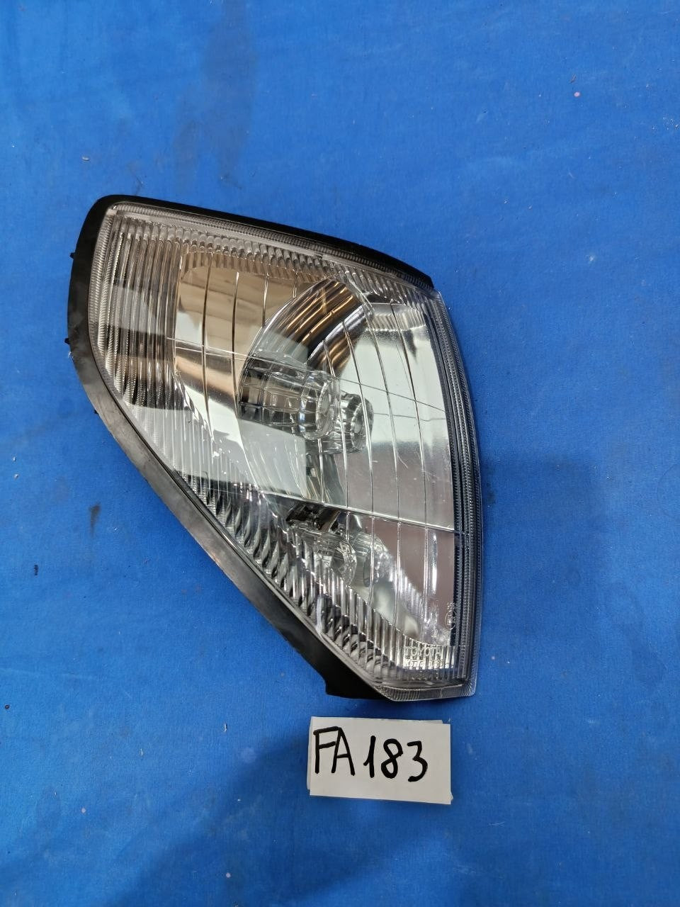FA 183 - freccia Anteriore destra Toyota Land Cruiser Prado J90 1996 2002