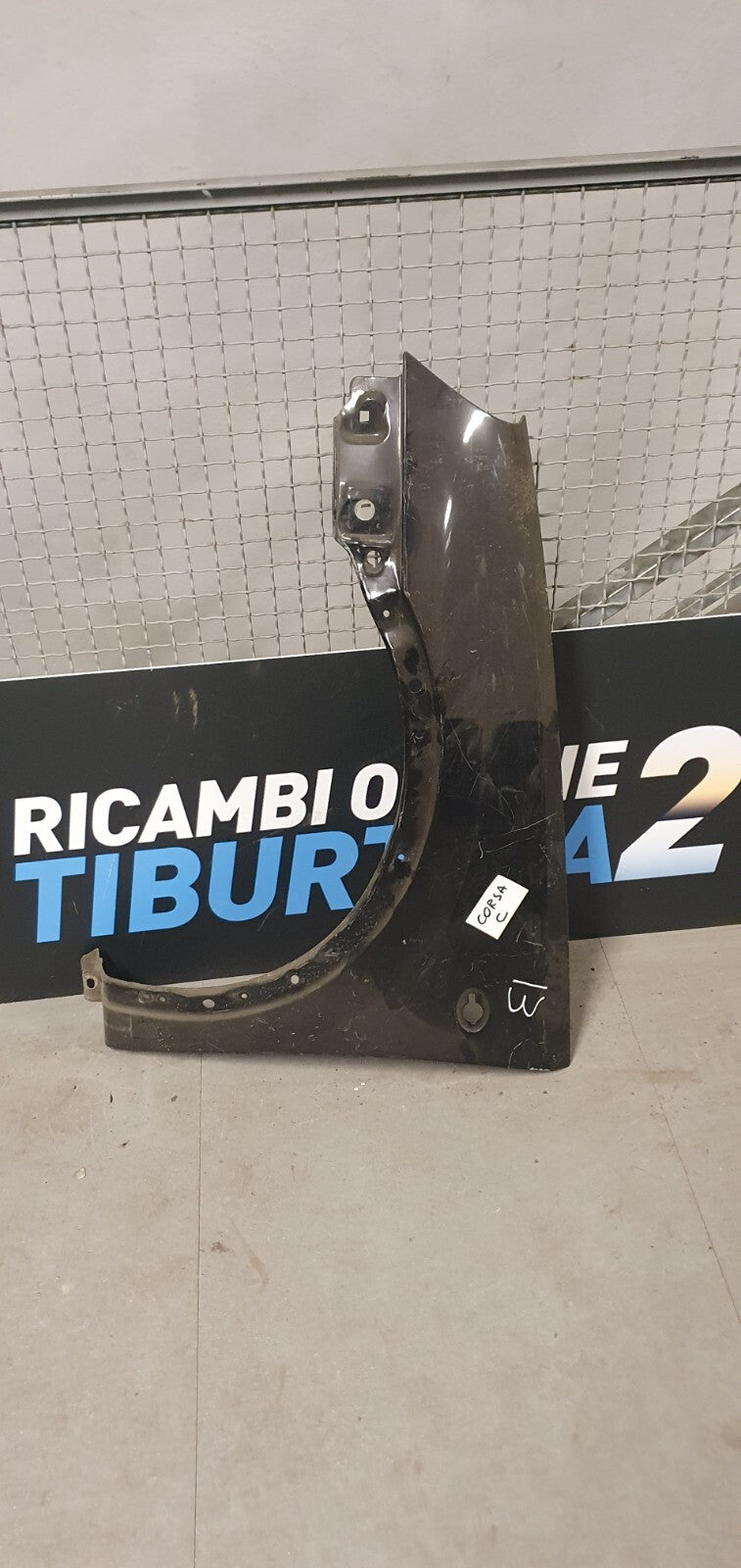 Parafango Anteriore Opel Corsa C sinistro