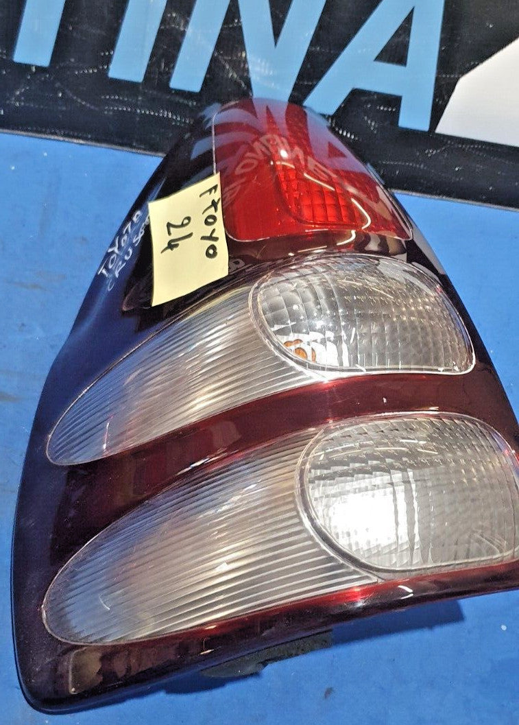 F TOYO 24 - Fanale Posteriore sinistro Toyota land cruiser 8156160621