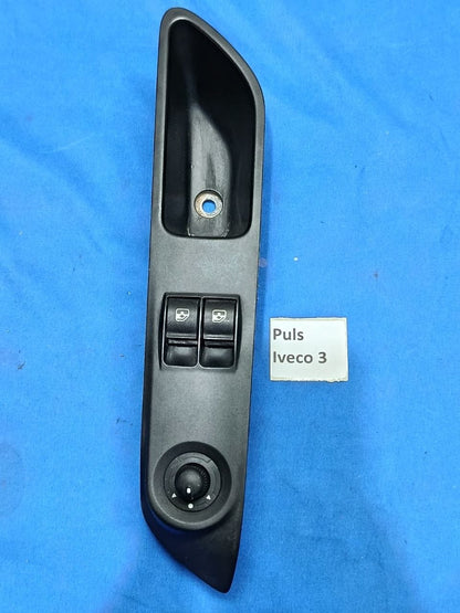 Puls Iveco 3 - Pulsantiera Completa Anteriore Sinistra Iveco Daily MK5 dal 2014