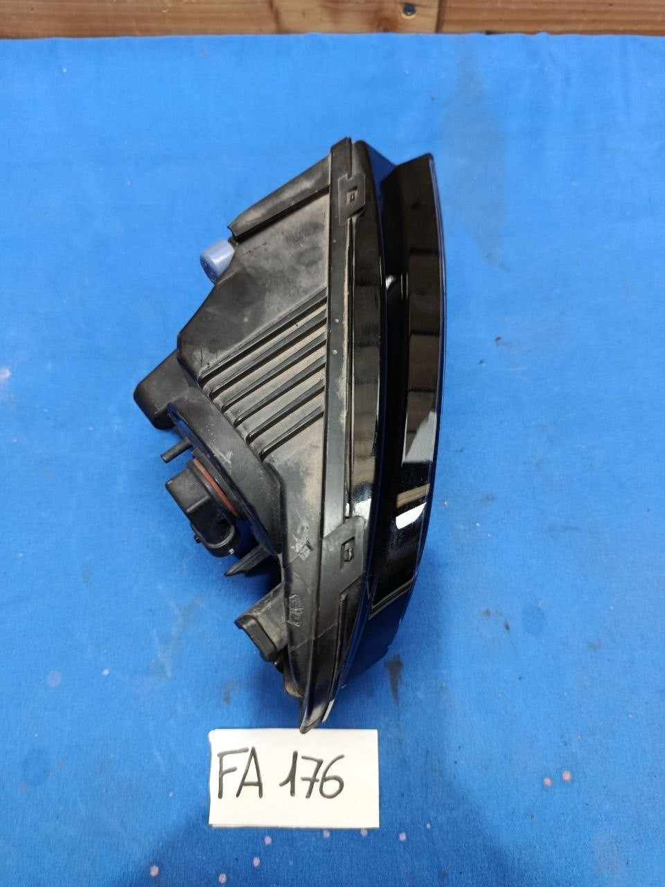 FA 176 - Fanale fendinebbia anteriore destro Audi A3 2012 2016 Cod 18035302